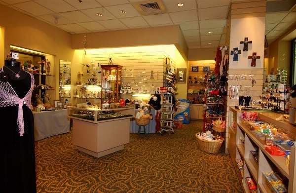 DoubleTree by Hilton San Antonio Airport Main image